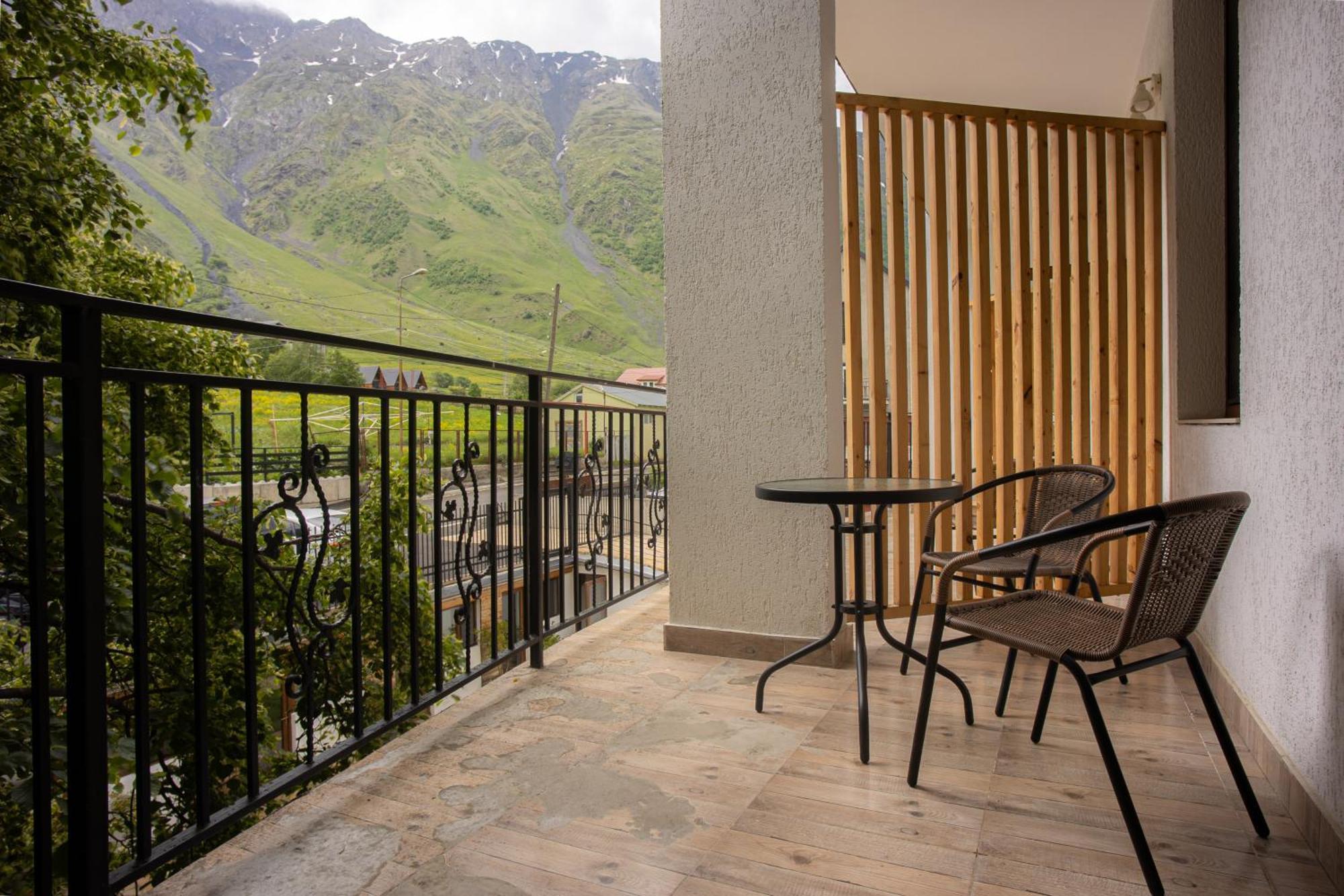 Mood Hotel Kazbegi Luaran gambar